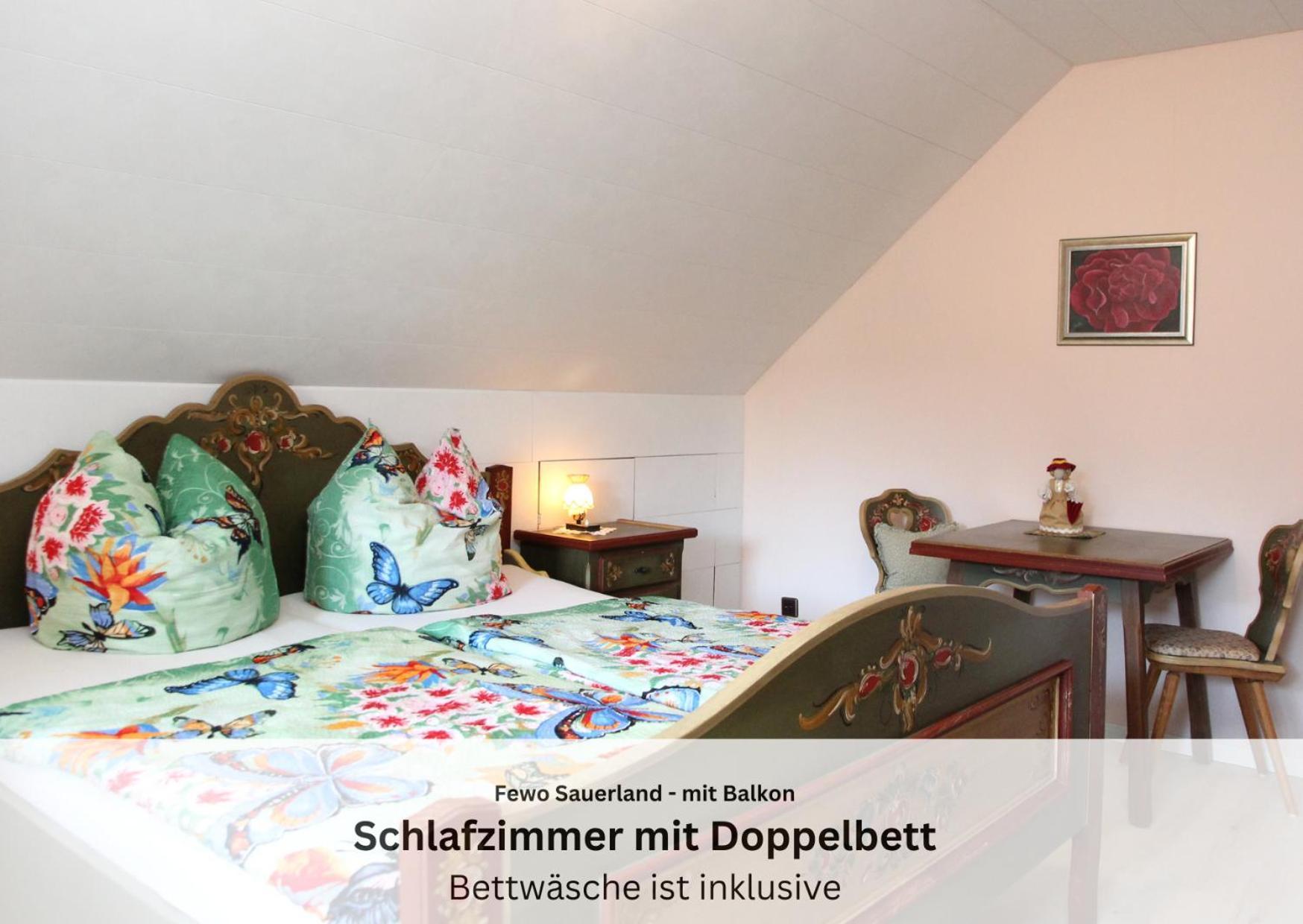 Ferienwohnungen Sauerland Und オルスベルク エクステリア 写真
